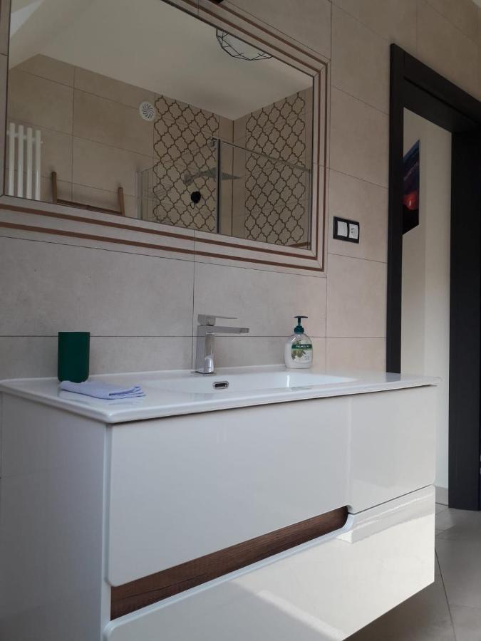 Apartament pod lipką Lutowiska Zewnętrze zdjęcie